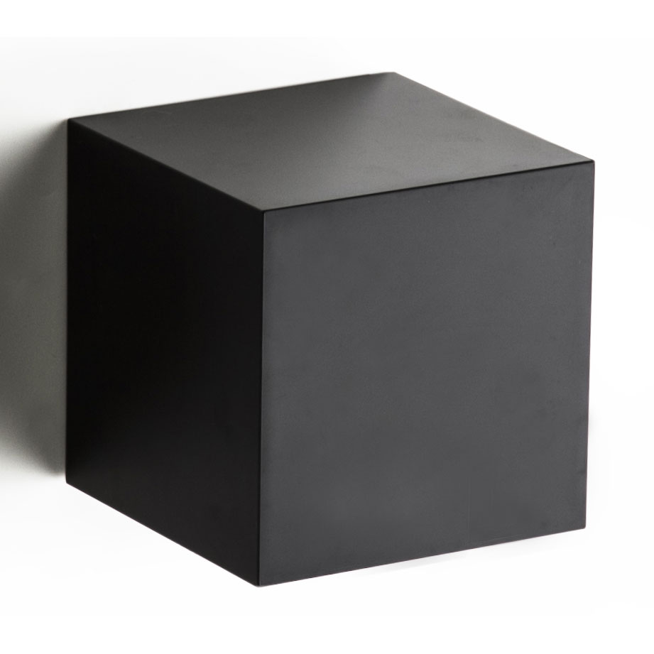 Reg kz. Черный куб. Подставка куб. Черные коробки. Черный куб подставка.