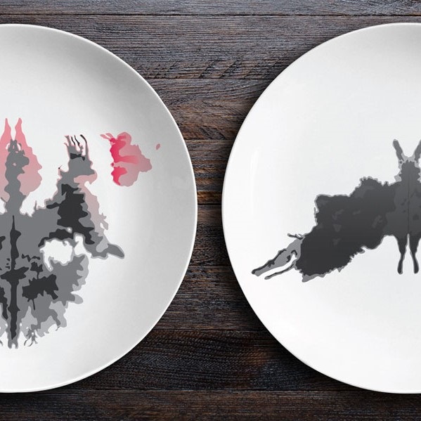 Набор тарелок «Ужин с Роршахом» Гаргульи/Мотылек, 25 см, Керамика, BadLab, Россия