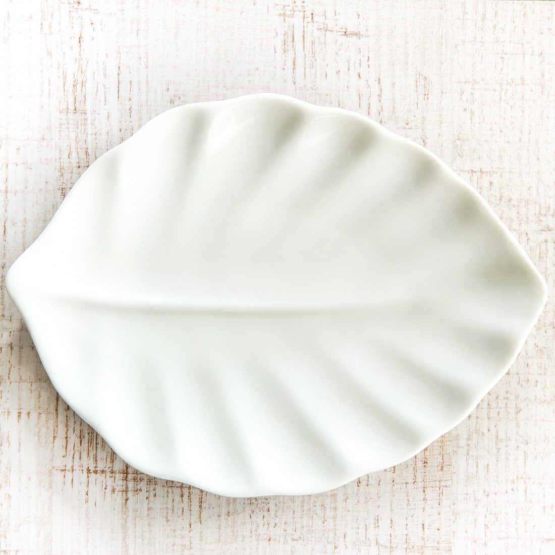 Блюдце сервировочное Leaf white 15, 15х11 см, Фарфор, KunstWerk, Китай